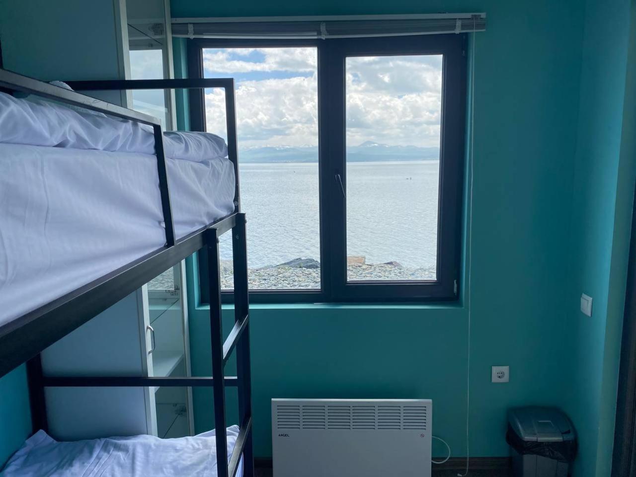 Altitude 1900 Dive Resort - Sevan Lake Chambarak Bagian luar foto