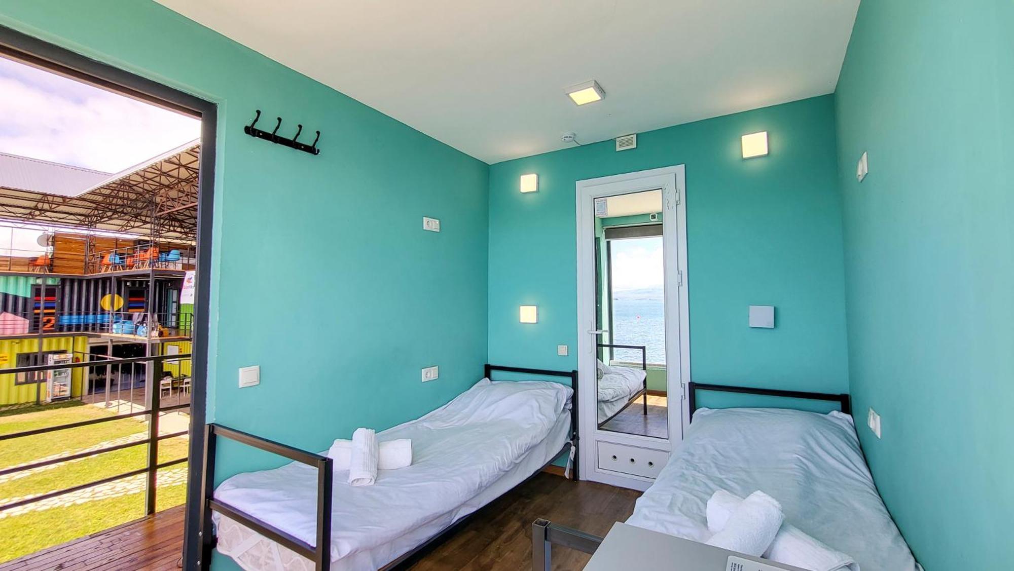 Altitude 1900 Dive Resort - Sevan Lake Chambarak Bagian luar foto