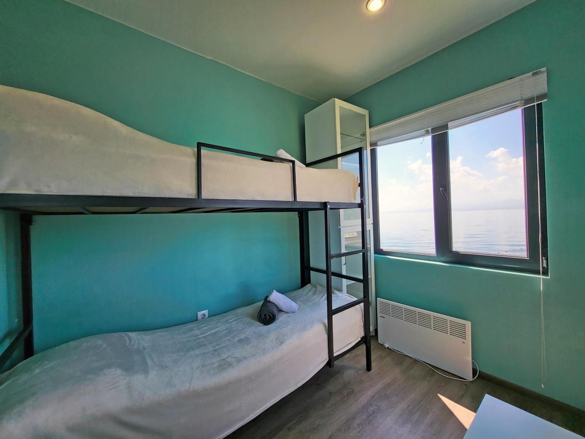 Altitude 1900 Dive Resort - Sevan Lake Chambarak Bagian luar foto