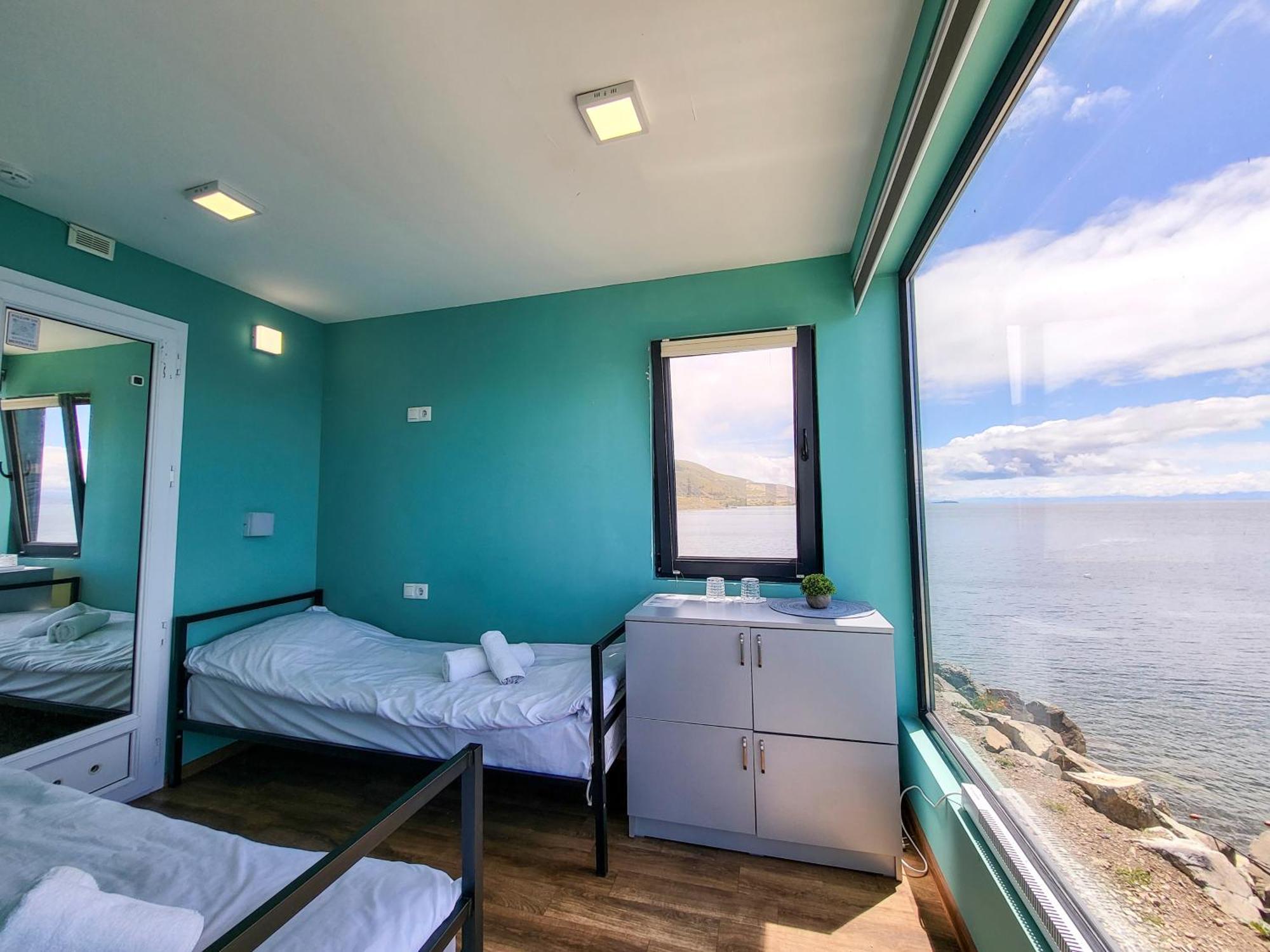 Altitude 1900 Dive Resort - Sevan Lake Chambarak Bagian luar foto